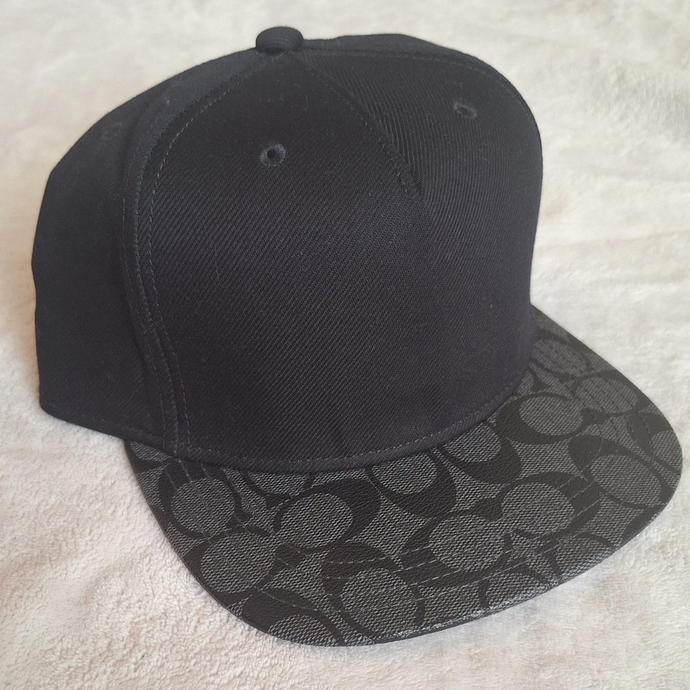 Coach Designer Black Snapback With Pattern Brim